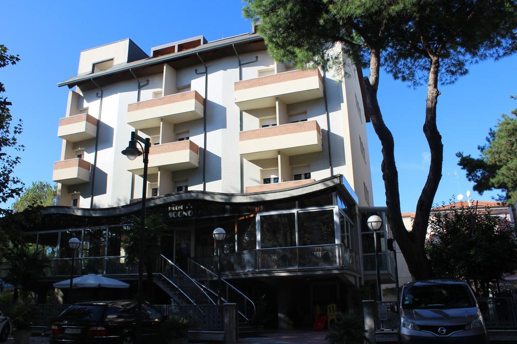 Hotel Sogno Cesenatico Exterior photo